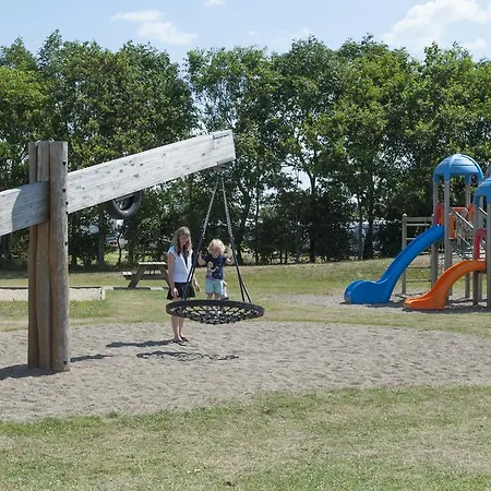 & Camping Mogeltonder
